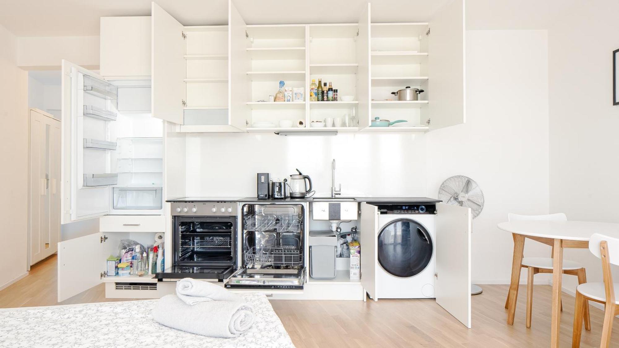 Whats-App Self-Check-In - Paerchen Wohnung Am Hauptbahnhof Viena Quarto foto